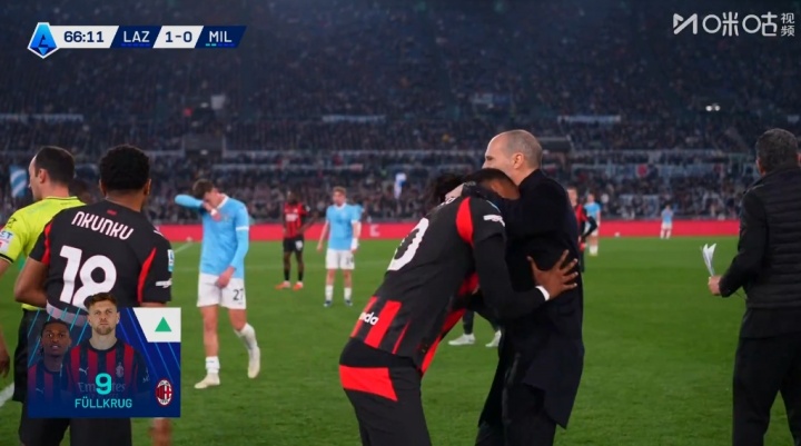 百度体育官网-现场记者：莱奥对阿莱格里和普利西奇爆粗，抱怨后者不给他传球